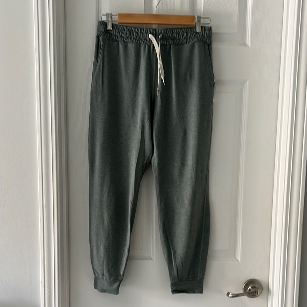 Women’s Vuori Jogger Pants